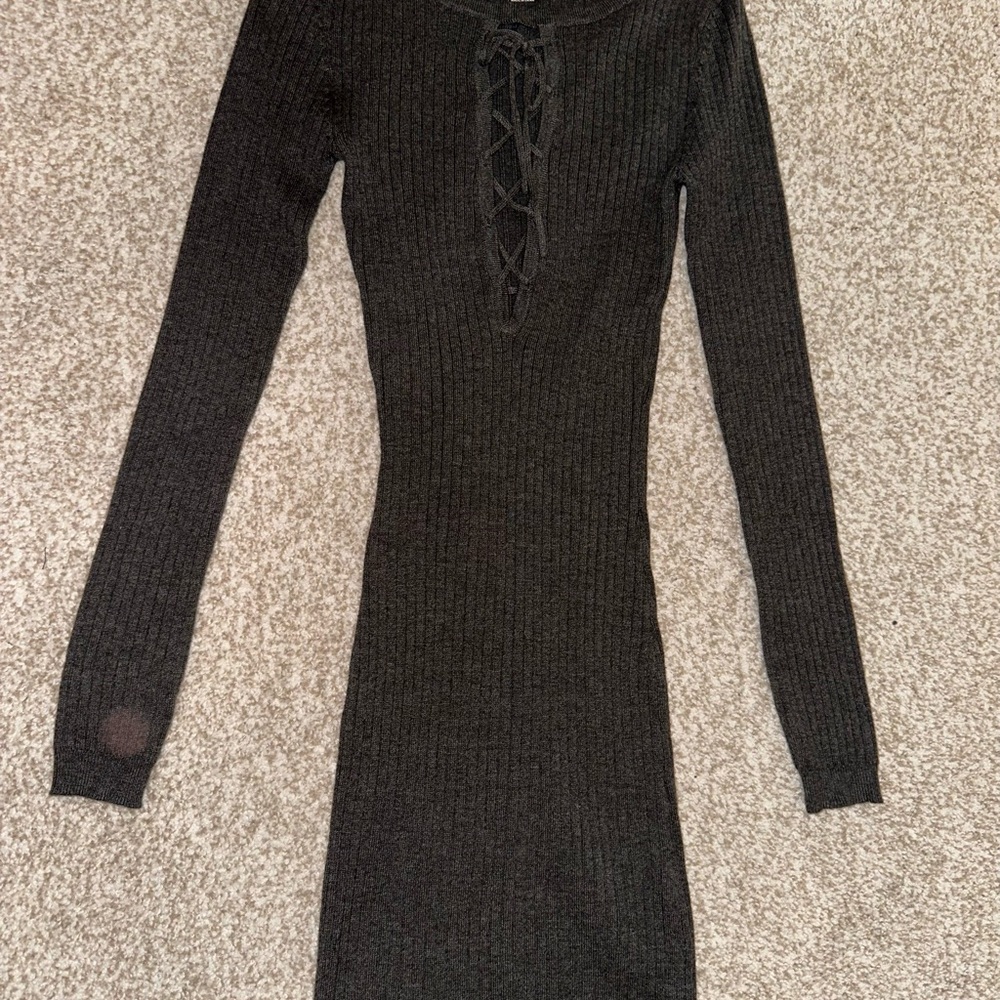 Gray Ribbed Dress - lace down
